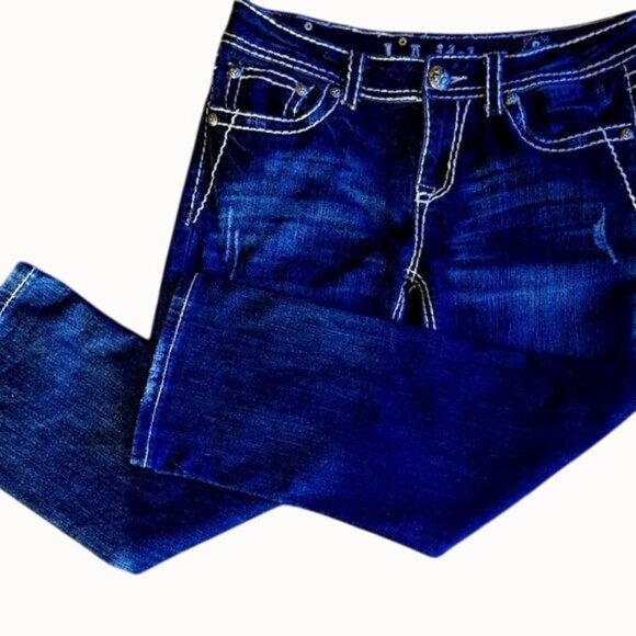 L.A. Idol USA Distressed Bootcut Jeans Size 9 With Embroidered Pockets - Picture 1 of 5